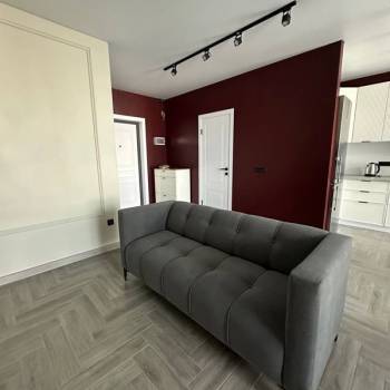 Продается 1-комнатная квартира, 41 м²