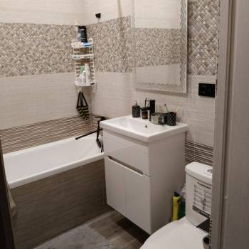 Сдается 1-комнатная квартира, 43 м²