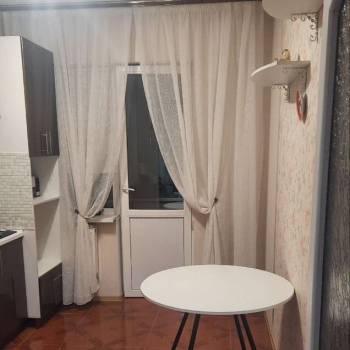 Сдается 1-комнатная квартира, 43,3 м²