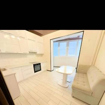 Сдается 2-х комнатная квартира, 64 м²