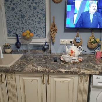 Продается 1-комнатная квартира, 37,5 м²