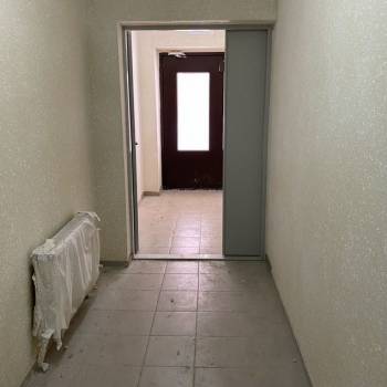 Продается 1-комнатная квартира, 35 м²