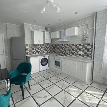 Продается 1-комнатная квартира, 43 м²