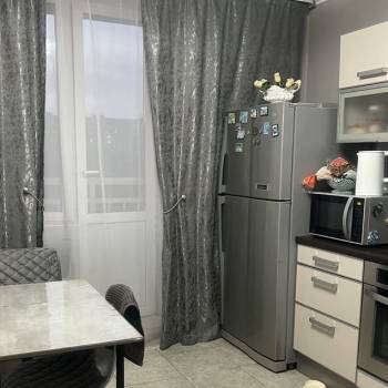 Продается 3-х комнатная квартира, 80 м²