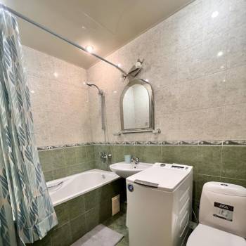 Сдается 1-комнатная квартира, 38 м²