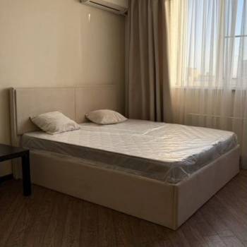 Продается 1-комнатная квартира, 50,6 м²