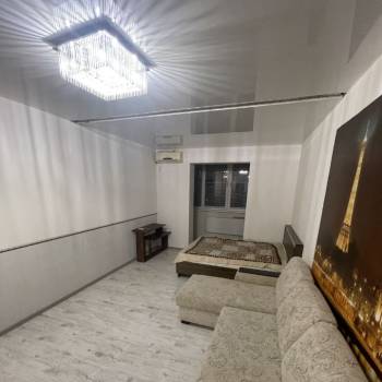 Сдается 1-комнатная квартира, 46,8 м²