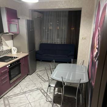 Сдается 1-комнатная квартира, 44 м²