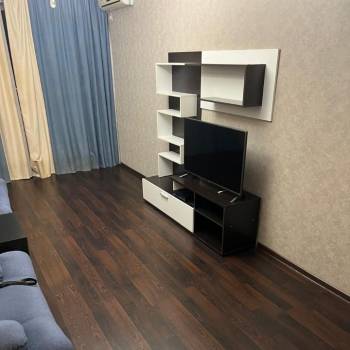 Сдается 1-комнатная квартира, 44 м²