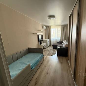 Продается 1-комнатная квартира, 43,5 м²