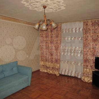 Сдается Многокомнатная квартира, 64 м²