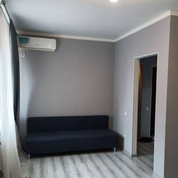 Сдается 1-комнатная квартира, 42 м²