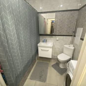 Продается 1-комнатная квартира, 41 м²