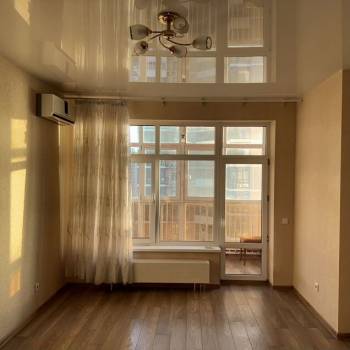 Продается 1-комнатная квартира, 51,9 м²