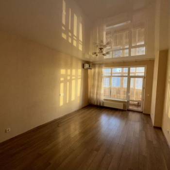 Продается 1-комнатная квартира, 51,9 м²