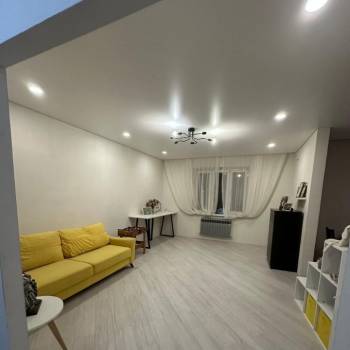 Сдается 2-х комнатная квартира, 70,5 м²