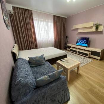 Сдается 1-комнатная квартира, 50 м²