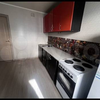 Продается 1-комнатная квартира, 37,5 м²