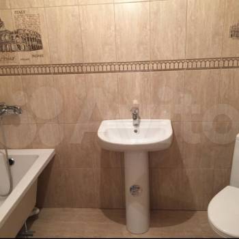 Продается 1-комнатная квартира, 37,5 м²