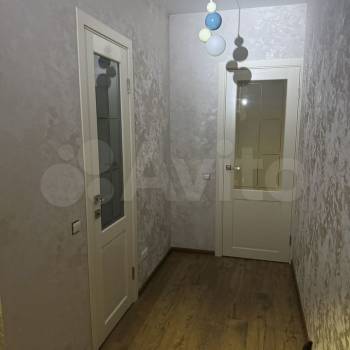 Сдается 1-комнатная квартира, 50 м²