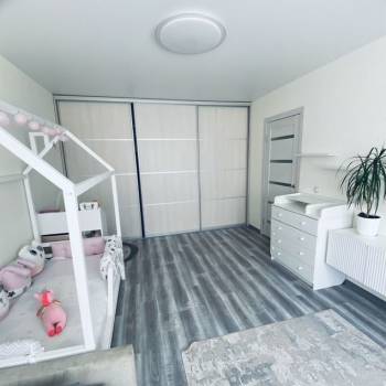 Продается 2-х комнатная квартира, 57 м²