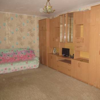 Сдается 1-комнатная квартира, 38 м²