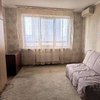Сдается 1-комнатная квартира, 38 м²