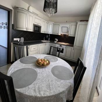 Сдается 2-х комнатная квартира, 59 м²