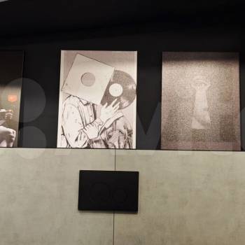 Продается 1-комнатная квартира, 157,4 м²