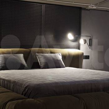 Продается 1-комнатная квартира, 157,4 м²