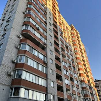 Сдается 1-комнатная квартира, 46 м²