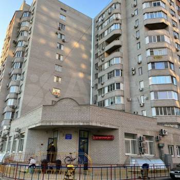 Сдается 1-комнатная квартира, 46 м²