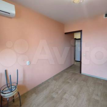 Продается 1-комнатная квартира, 41 м²