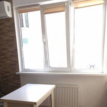 Продается 1-комнатная квартира, 435 м²