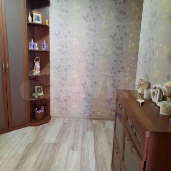 Продается Многокомнатная квартира, 87,6 м²