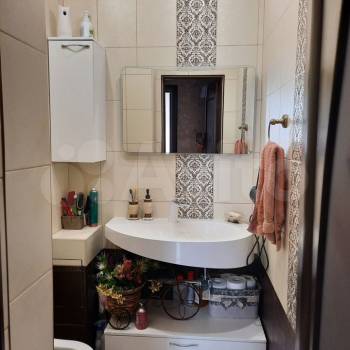 Продается Многокомнатная квартира, 87,6 м²