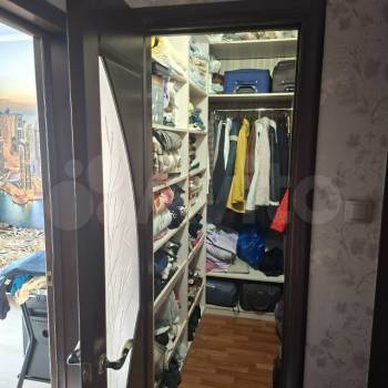 Продается Многокомнатная квартира, 87,6 м²