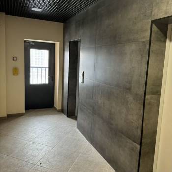 Продается 1-комнатная квартира, 41 м²