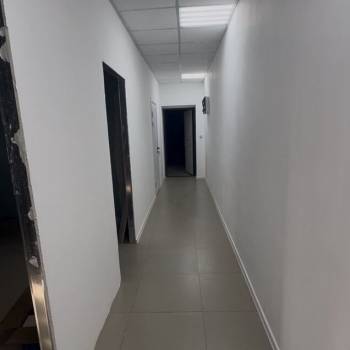 Продается Нежилое помещение, 70 м²