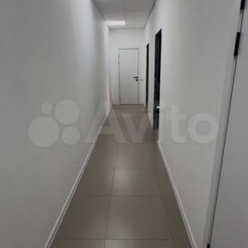 Продается Нежилое помещение, 70 м²