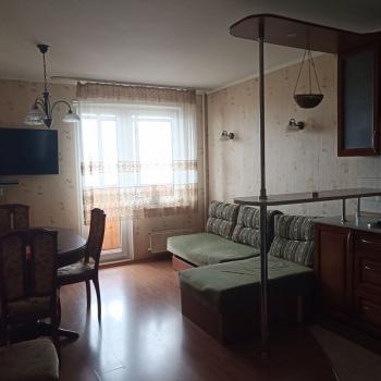 Сдается Многокомнатная квартира, 80 м²