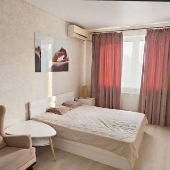 Сдается 1-комнатная квартира, 35 м²