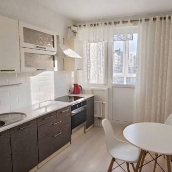 Сдается 1-комнатная квартира, 35 м²