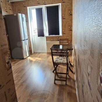 Продается 1-комнатная квартира, 29,8 м²