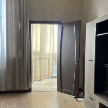 Сдается 1-комнатная квартира, 55 м²