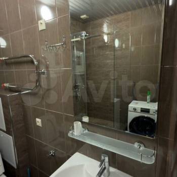 Сдается 1-комнатная квартира, 55 м²