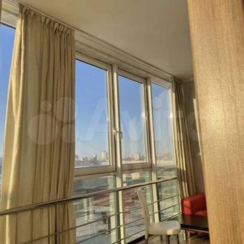 Сдается 1-комнатная квартира, 55 м²