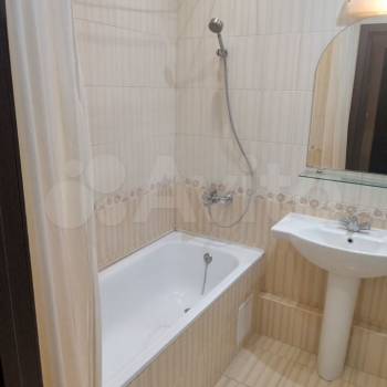 Сдается 1-комнатная квартира, 45 м²