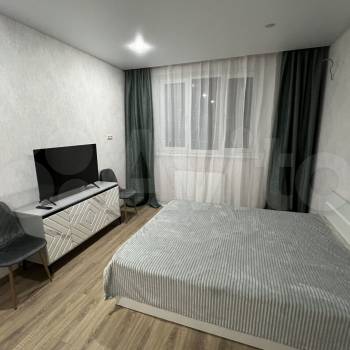 Сдается 1-комнатная квартира, 45 м²