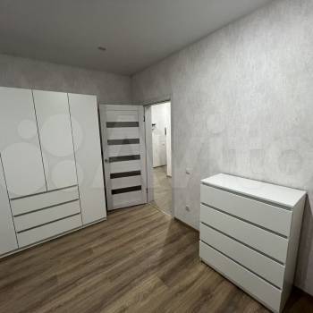 Сдается 1-комнатная квартира, 45 м²